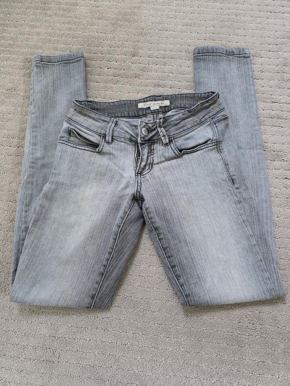 Vintage Forever 21 Light Gray Skinny Jeans
